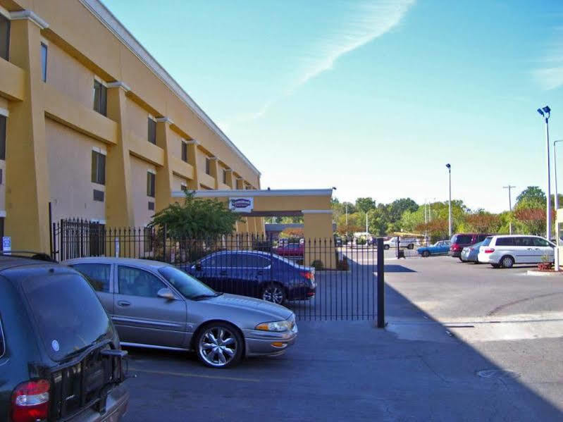 Comfort Inn Airport Memphis Extérieur photo